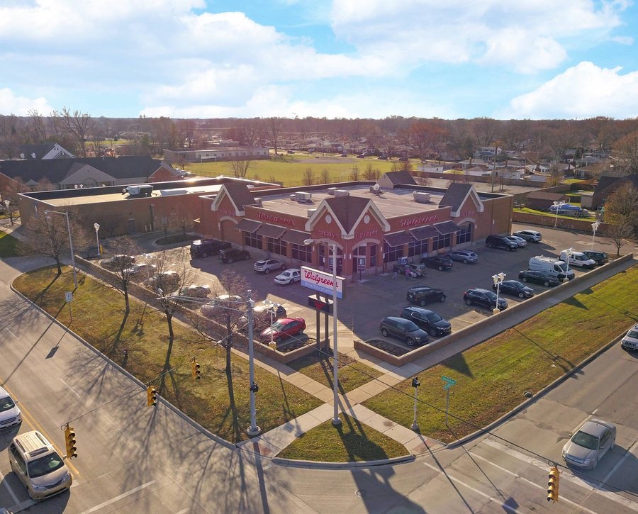25015 Little Mack Ave, St. Clair Shores, MI