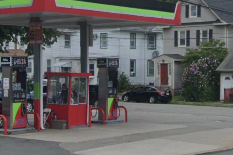 59 E McFarlan St, Dover, NJ