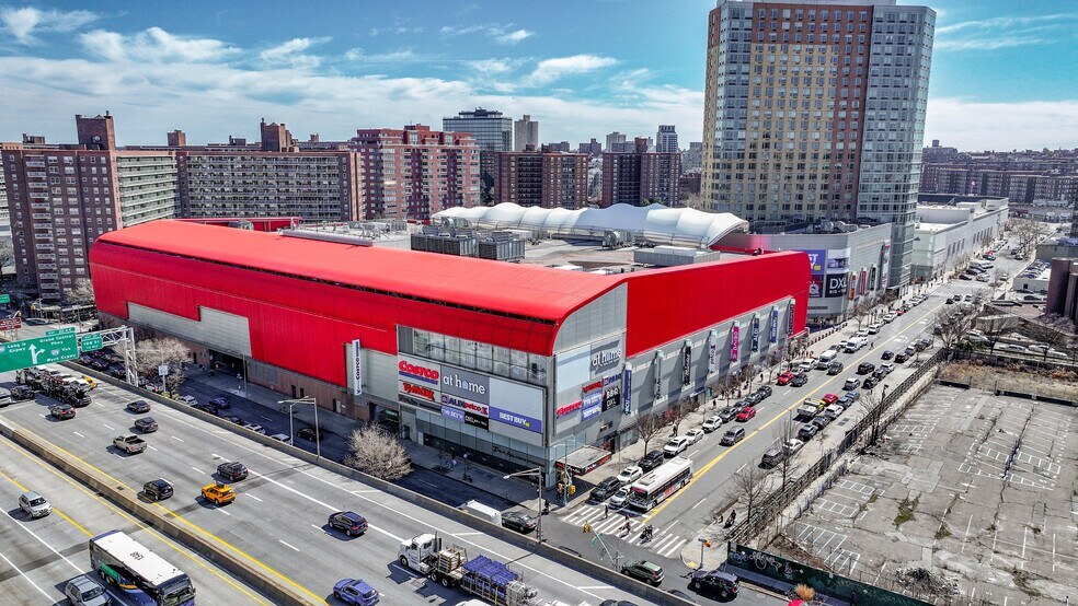 Rego Center - 61-35 Junction Blvd, Rego Park, NY