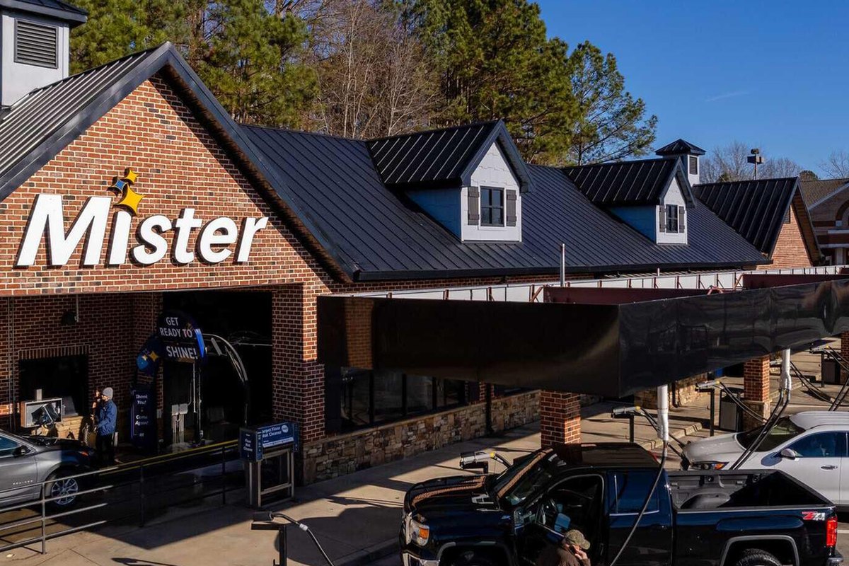 651 Riverstone Pkwy, Canton, GA
